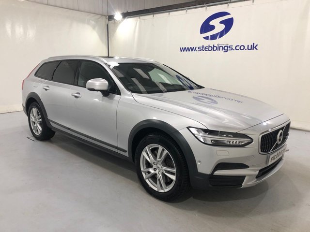 2017 17 VOLVO V90 2.0 D4 CROSS COUNTRY AWD 5d 188 BHP