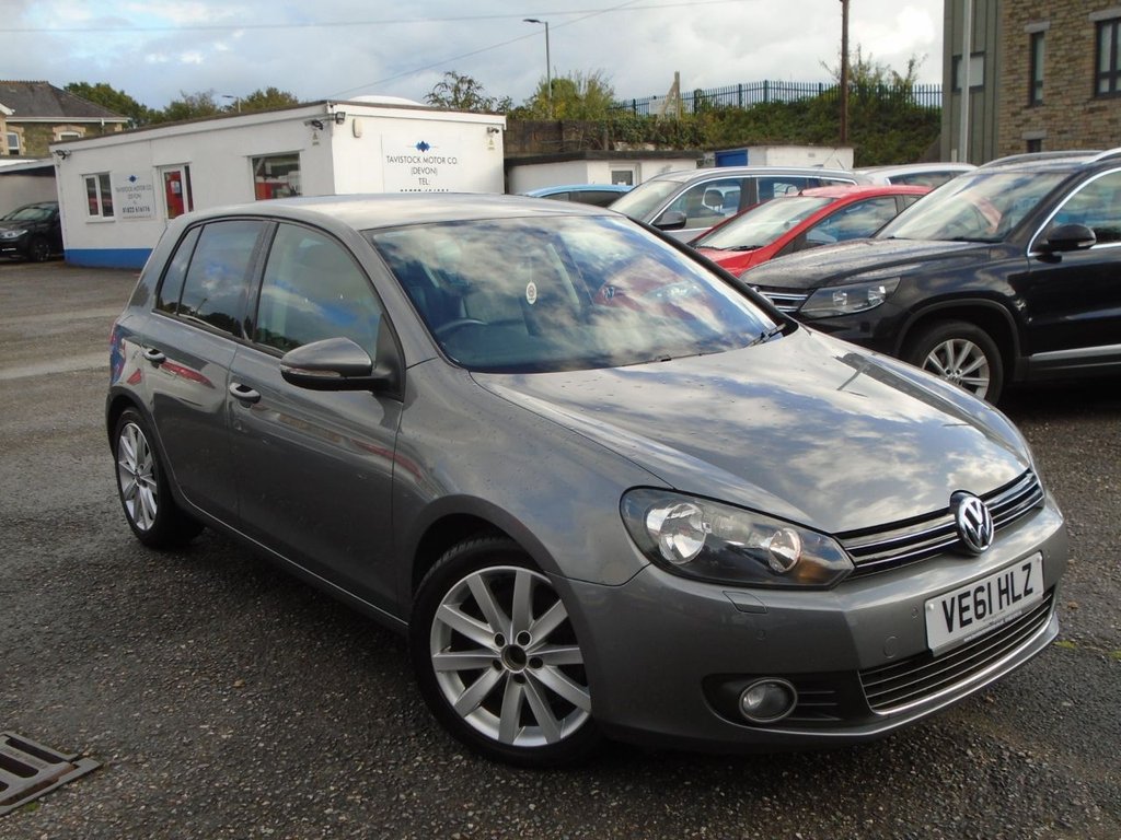 View our VOLKSWAGEN GOLF