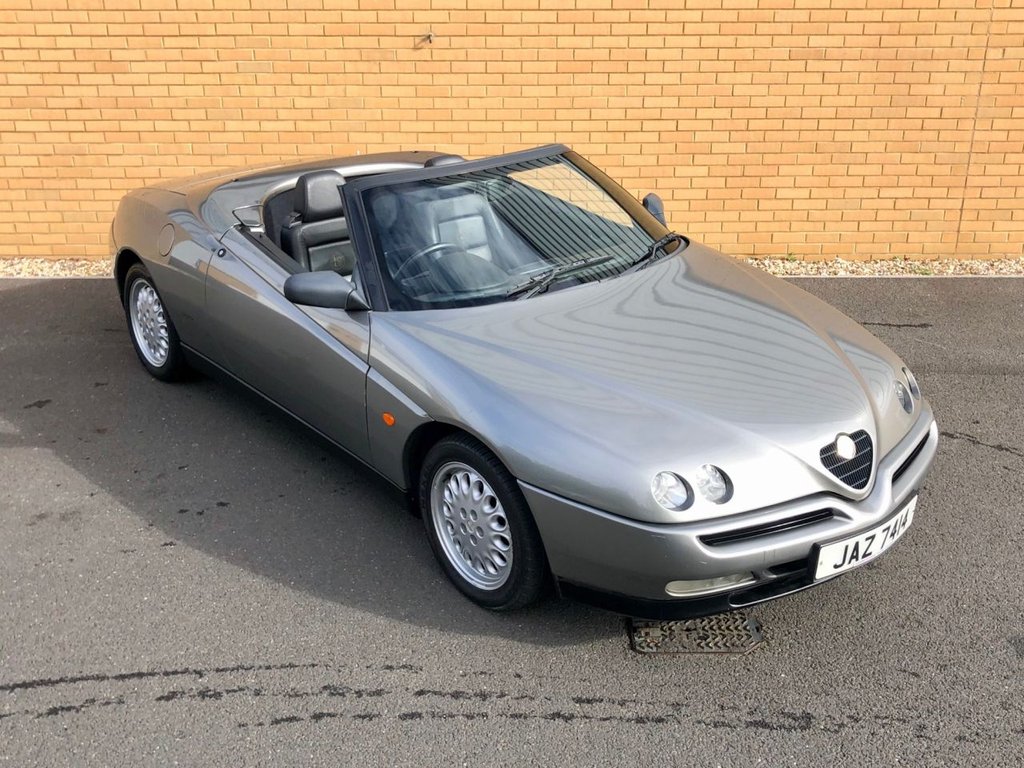 USED 1997 ALFA ROMEO SPIDER T.Spark 16v // Pininfarina // 2.0L // Convertible // Px swap 