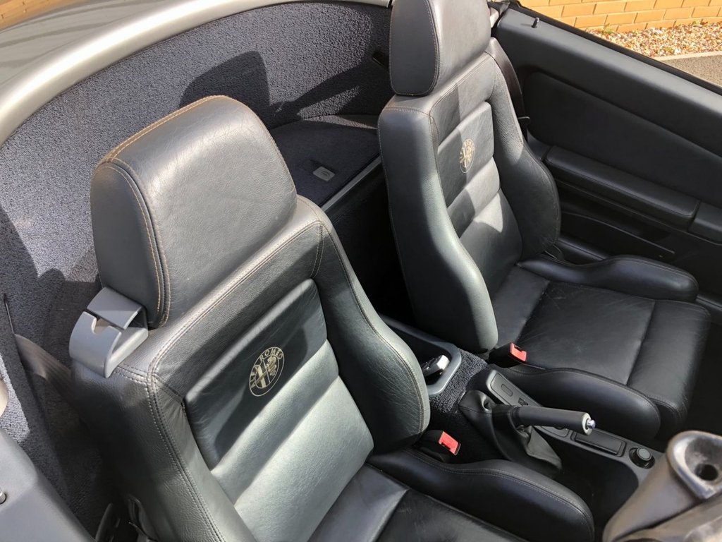 USED 1997 ALFA ROMEO SPIDER T.Spark 16v // Pininfarina // 2.0L // Convertible // Px swap 