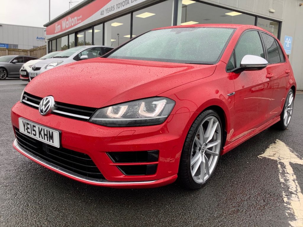 View our VOLKSWAGEN GOLF