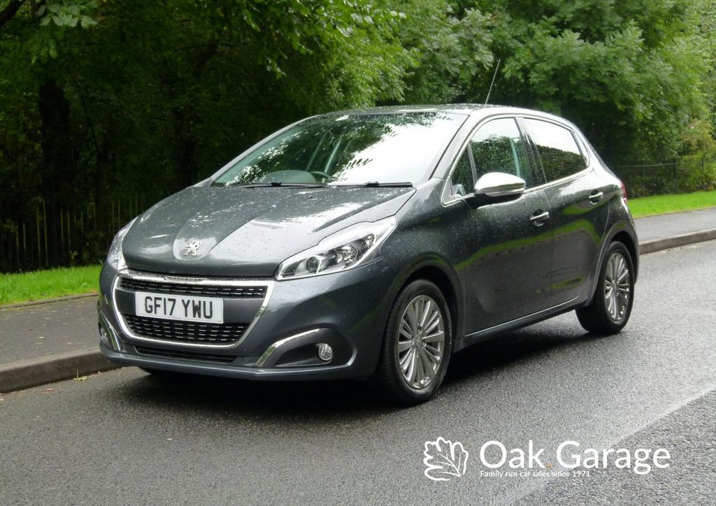 View our PEUGEOT 208