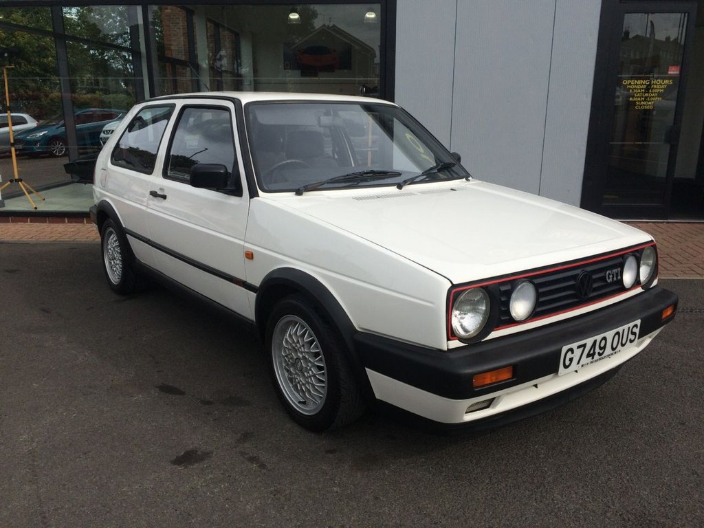 View our VOLKSWAGEN GOLF