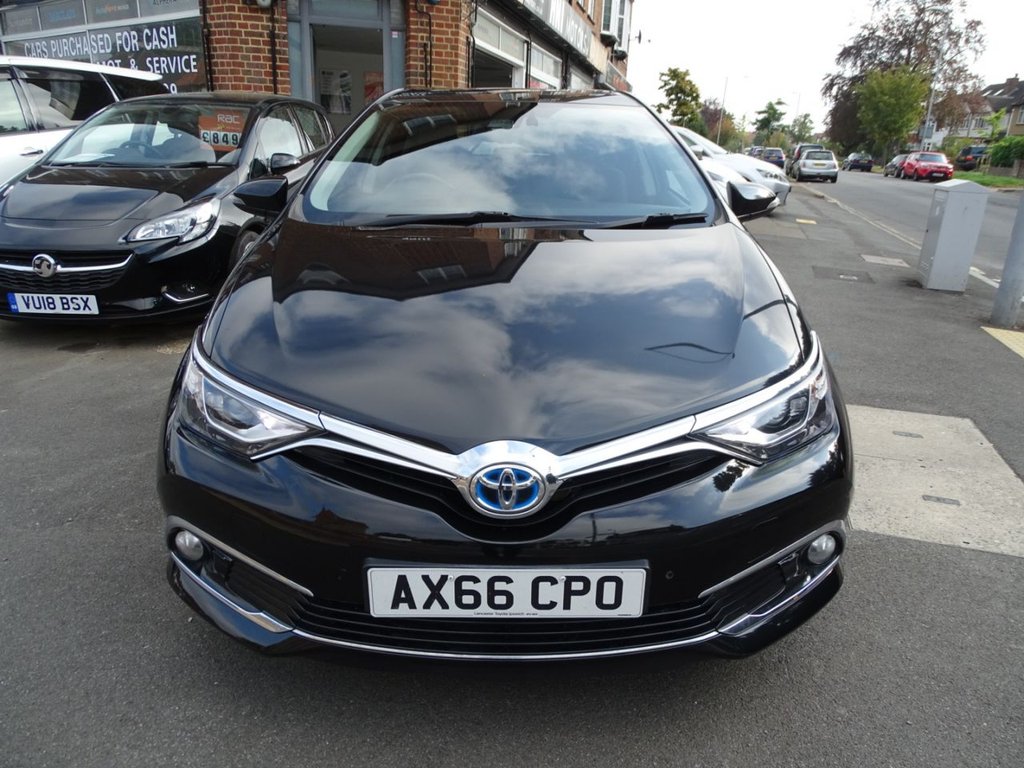 View our TOYOTA AURIS