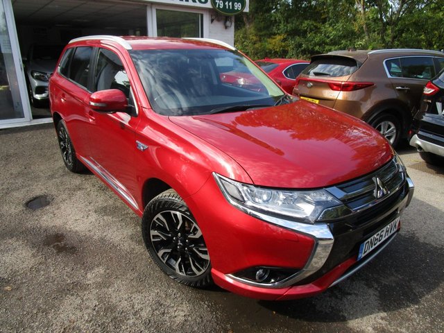 2016 66 Mitsubishi Outlander 2.0 PHEV GX 3H+ PLUS 4x4 5d 161 BHP AUTOMATIC FOUR WHEEL DRIVE *VAT QUALIFYING*