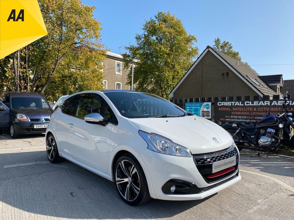 View our PEUGEOT 208
