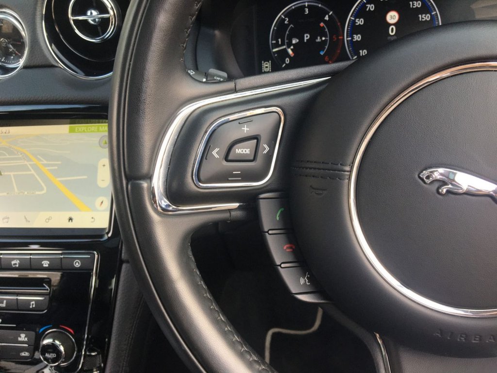 USED 2017 67 JAGUAR XJ 3.0 D V6 LUXURY 4d 296 BHP FINANCE AVAILABLE