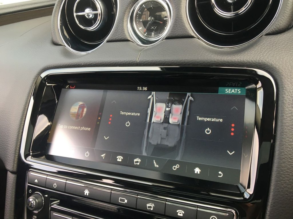 USED 2017 67 JAGUAR XJ 3.0 D V6 LUXURY 4d 296 BHP FINANCE AVAILABLE