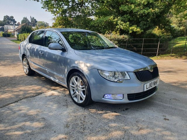 2010 10 Skoda Superb ELEGANCE 2.0 CRTDI 