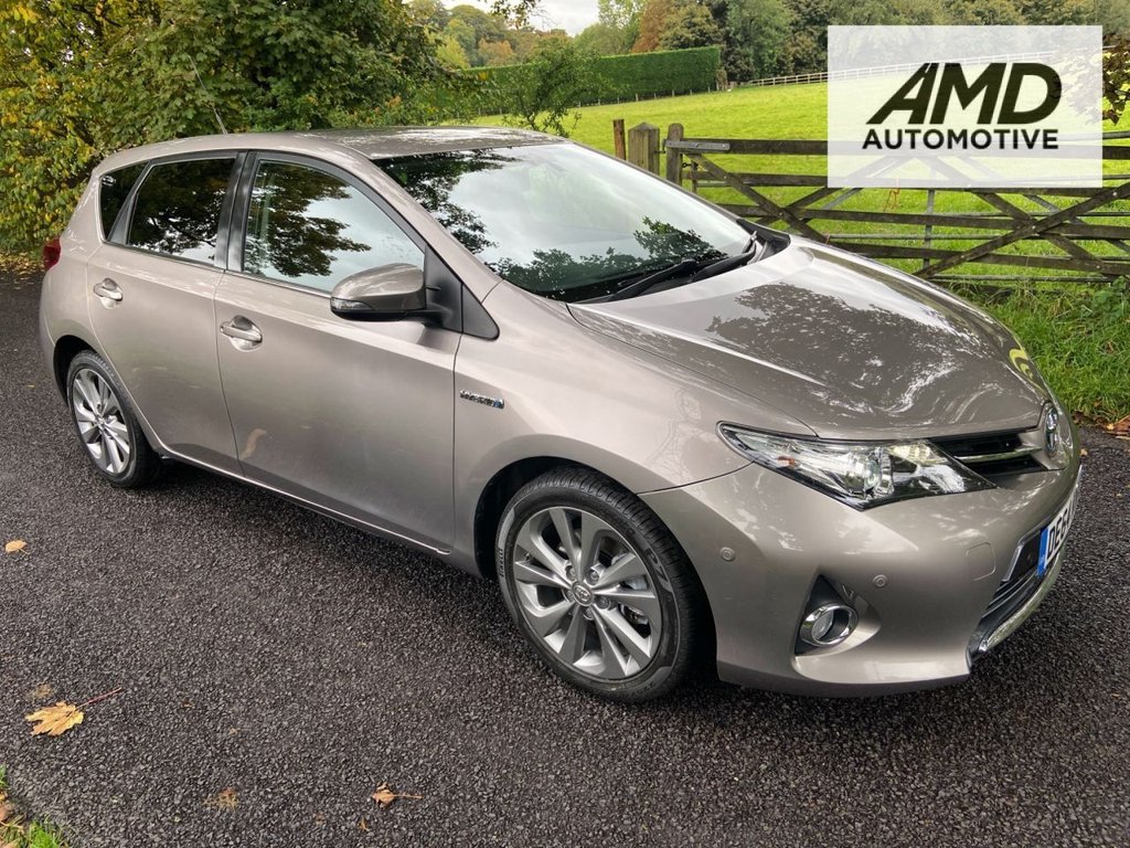 View our TOYOTA AURIS