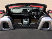 USED 2016 66 FIAT 124 1.4 SPIDER MULTIAIR LUSSO 2d 139 BHP INCREDIBLY LOW MILEAGE EXAMPLE