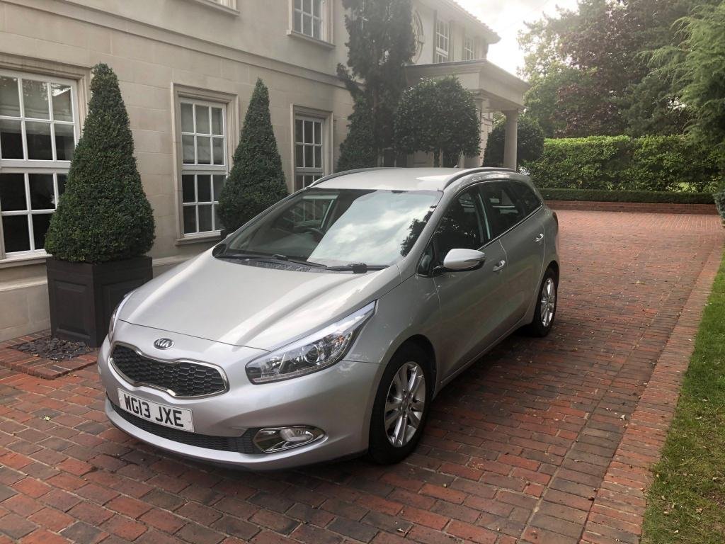 View our KIA CEED