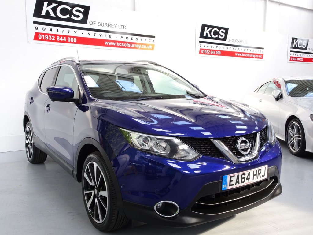View our NISSAN QASHQAI