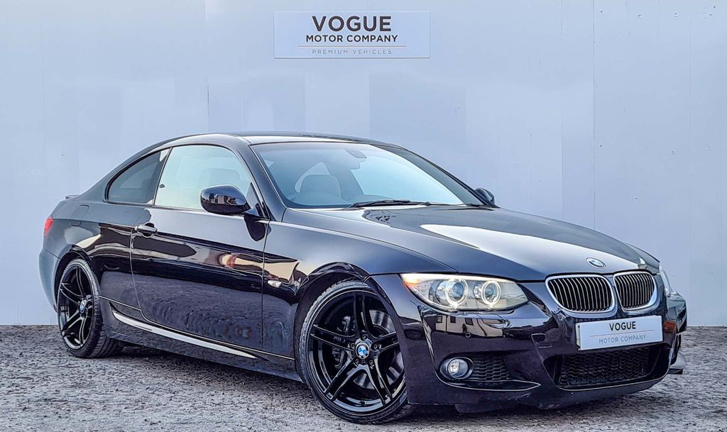 View our BMW 3 SERIES