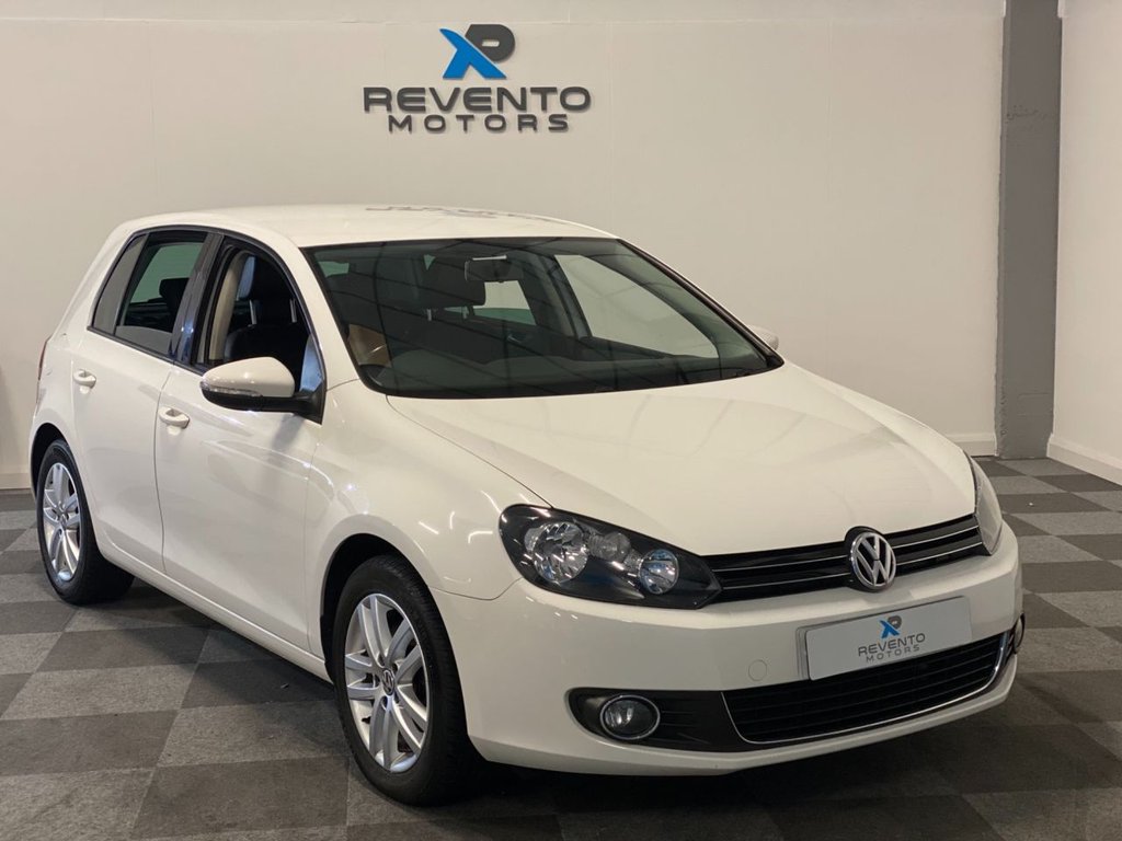 View our VOLKSWAGEN GOLF