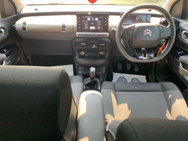 15 Citroen C4 Cactus Puretech Flair 6 495