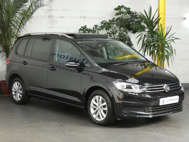 2017 17 Volkswagen Touran 1.6 SE FAMILY TDI BLUEMOTION TECHNOLOGY DSG 5d 114 BHP