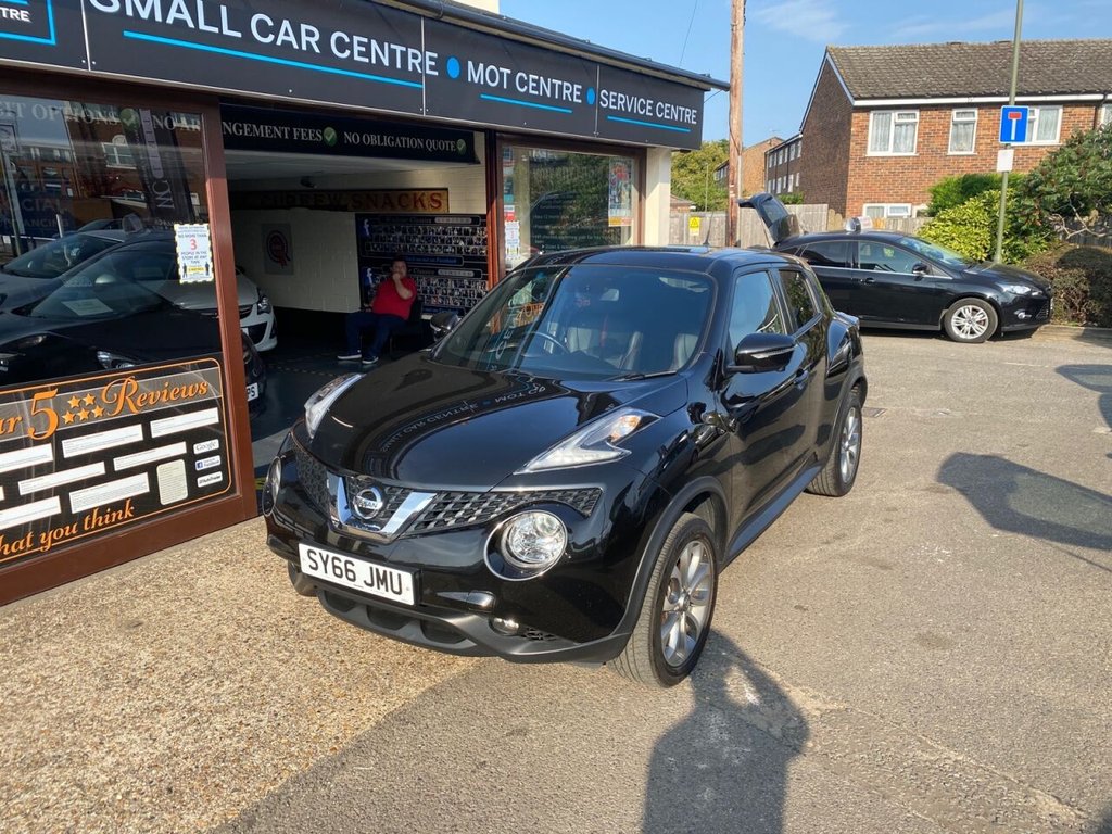 View our NISSAN JUKE