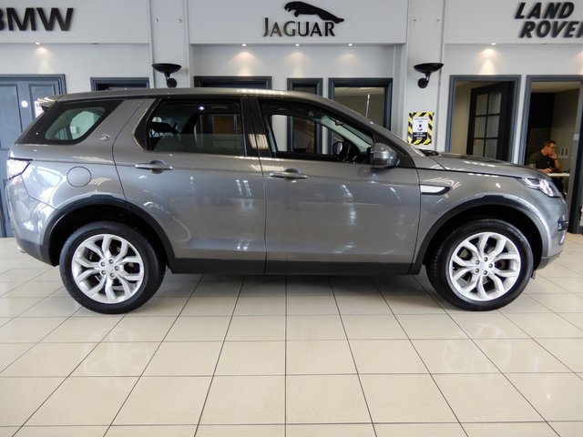 View our LAND ROVER DISCOVERY SPORT