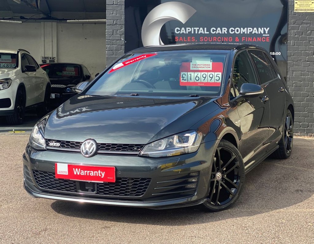 View our VOLKSWAGEN GOLF
