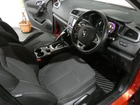 USED 2017 67 RENAULT KADJAR 1.5 DYNAMIQUE NAV DCI 5d 110 BHP SAT NAV 1 OWNER FSH
