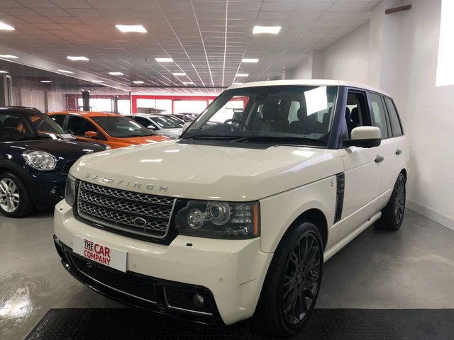 2009 59 Land Rover Range Rover 3.6 TDV8 VOGUE 5d 271 BHP