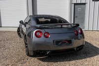 USED 2009 X NISSAN GT-R 3.8 BLACK EDITION 2d 479 BHP CARBON PACK