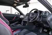 USED 2009 X NISSAN GT-R 3.8 BLACK EDITION 2d 479 BHP CARBON PACK