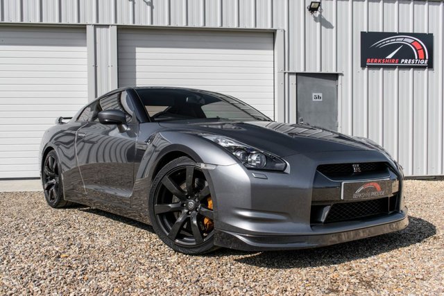 2009 X Nissan GT-R 3.8 BLACK EDITION 2d 479 BHP