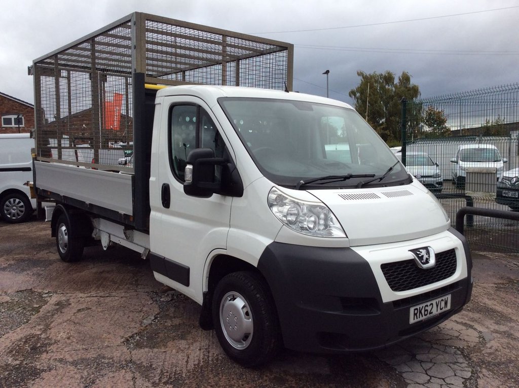 View our PEUGEOT BOXER