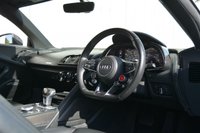 USED 2016 65 AUDI R8 5.2 V10 QUATTRO 2d 533 BHP **Audi Extended Warranty until May 2021** 