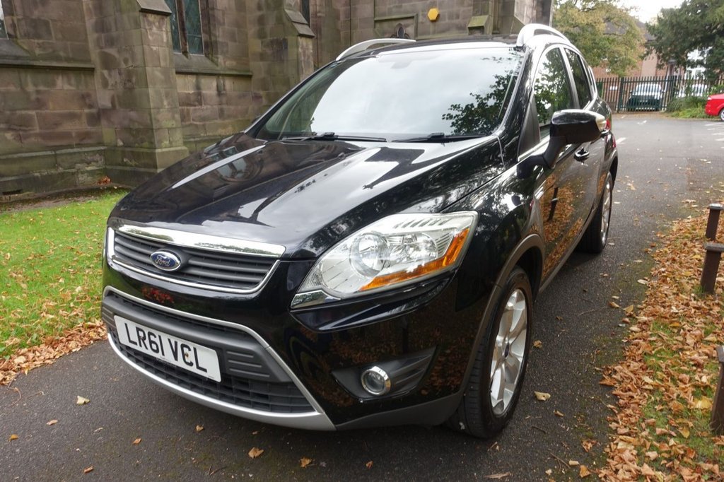 View our FORD KUGA