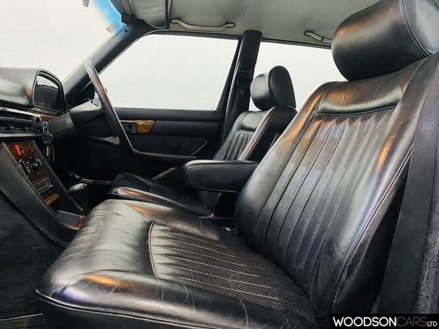 View our MERCEDES-BENZ 500