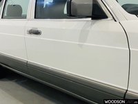 USED 1984 A MERCEDES-BENZ 500 W126 5.0 SEL V8 Automatic W126 500 SEL in White / Leather / V8