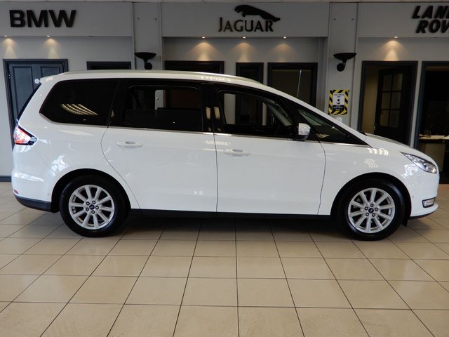 View our FORD GALAXY