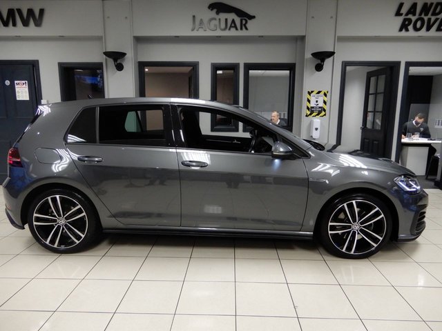 View our VOLKSWAGEN GOLF