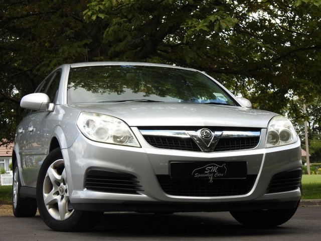 2009 58 Vauxhall Vectra 1.9 EXCLUSIV CDTI 16V 5d 151 BHP