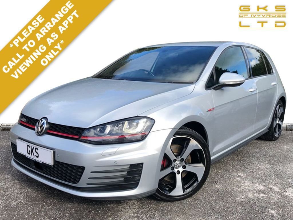 View our VOLKSWAGEN GOLF