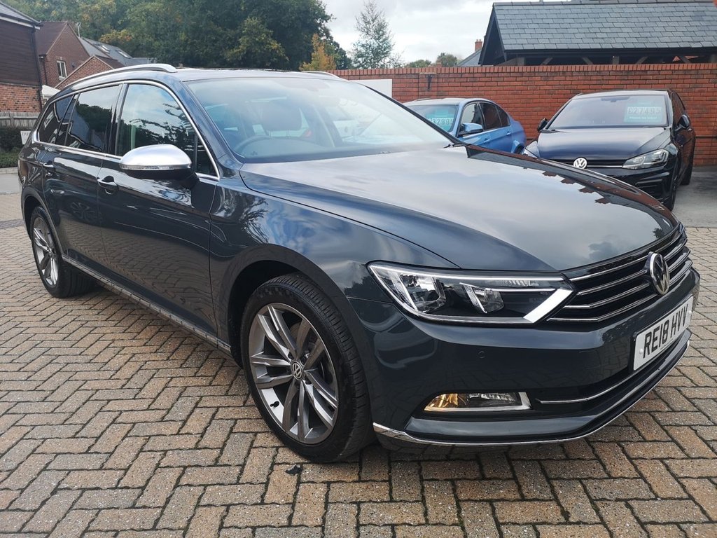 View our VOLKSWAGEN PASSAT