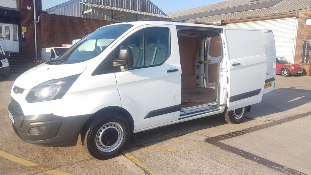 View our FORD TRANSIT CUSTOM