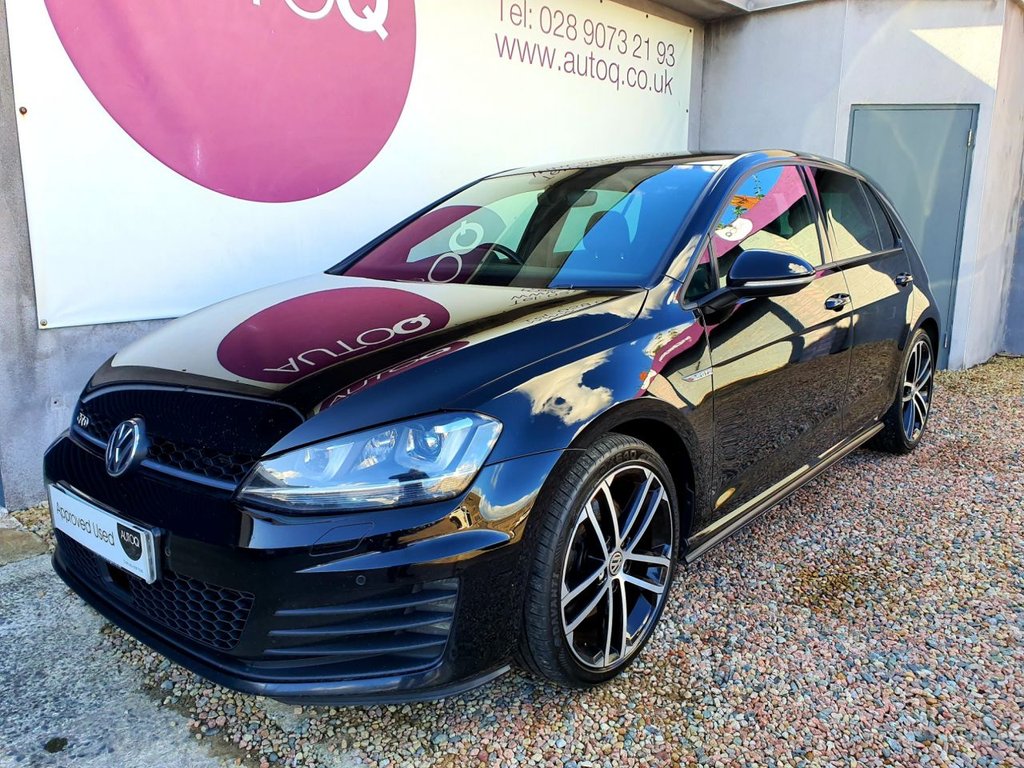 View our VOLKSWAGEN GOLF