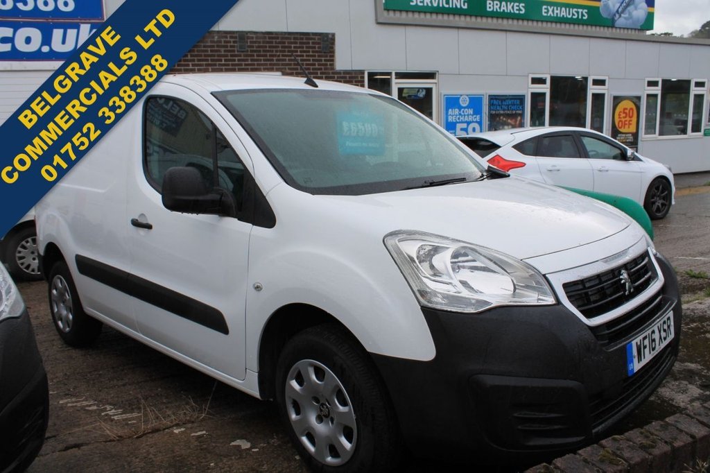 View our PEUGEOT PARTNER