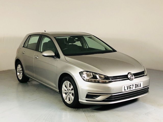 View our VOLKSWAGEN GOLF