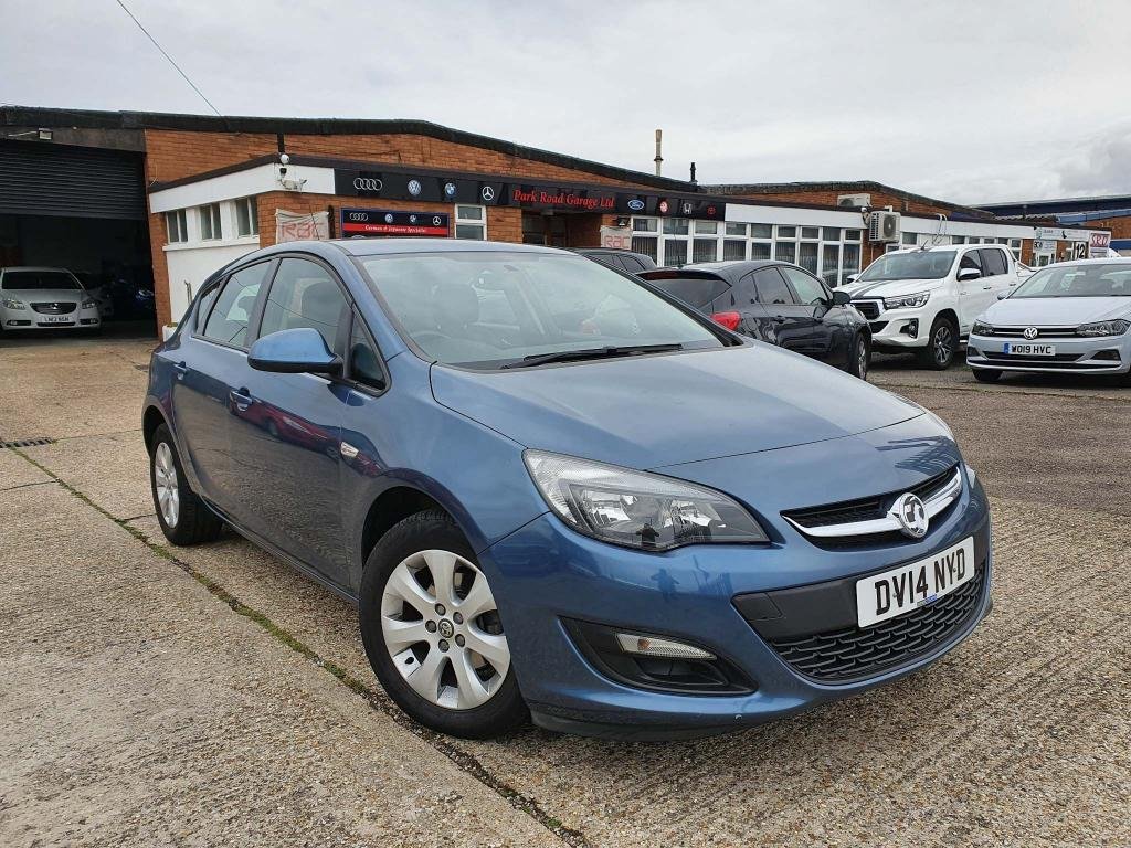 View our VAUXHALL ASTRA