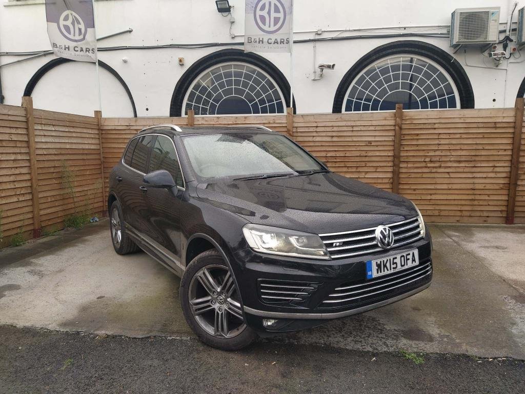 View our VOLKSWAGEN TOUAREG
