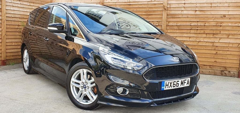 View our FORD S-MAX