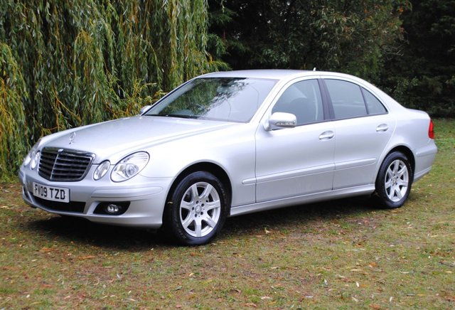 2009 09 Mercedes-Benz E-Class 3.0 E280 CDI EXECUTIVE SE 4d 190 BHP