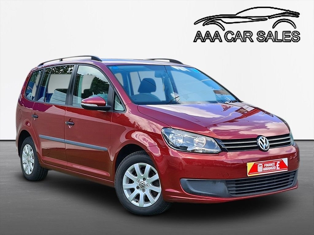 View our VOLKSWAGEN TOURAN