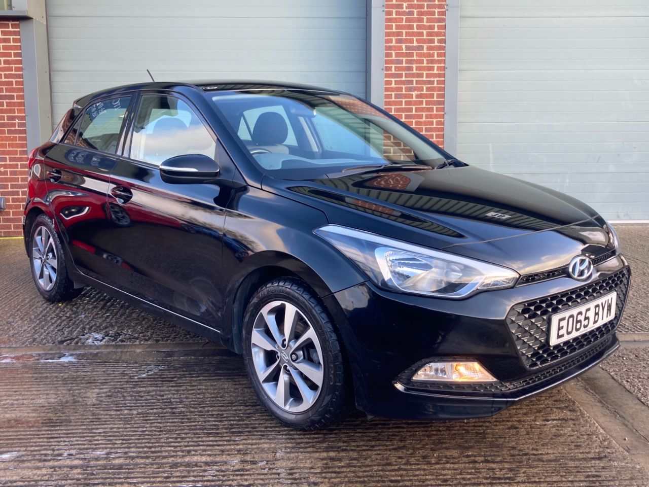 15 Hyundai I Crdi Se 6 295
