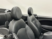 USED 2010 10 MINI CONVERTIBLE 1.6 COOPER 2d 122 BHP Pure Silver , Leather Punch , 17" Alloy Wheels ,